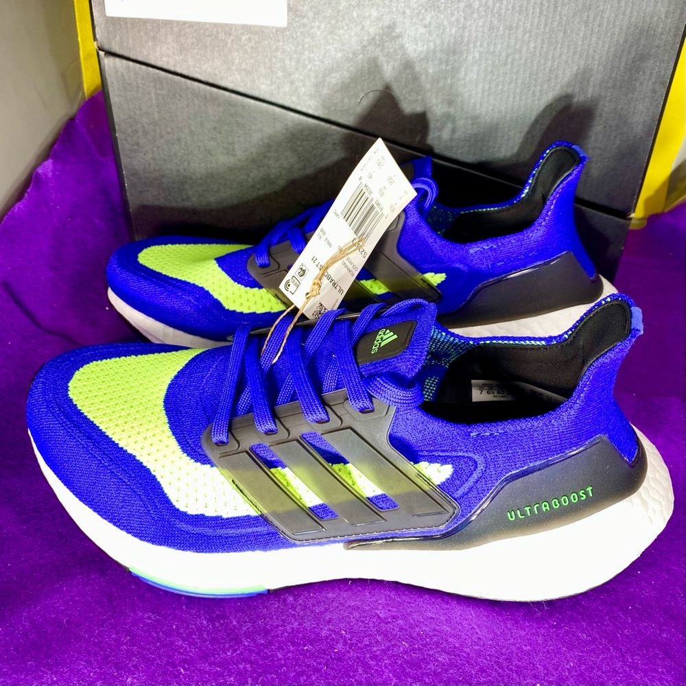 New Adidas Ultraboost 21 Men's Size 7 Women’s Size 8.5 Sonic Ink/Black S23873